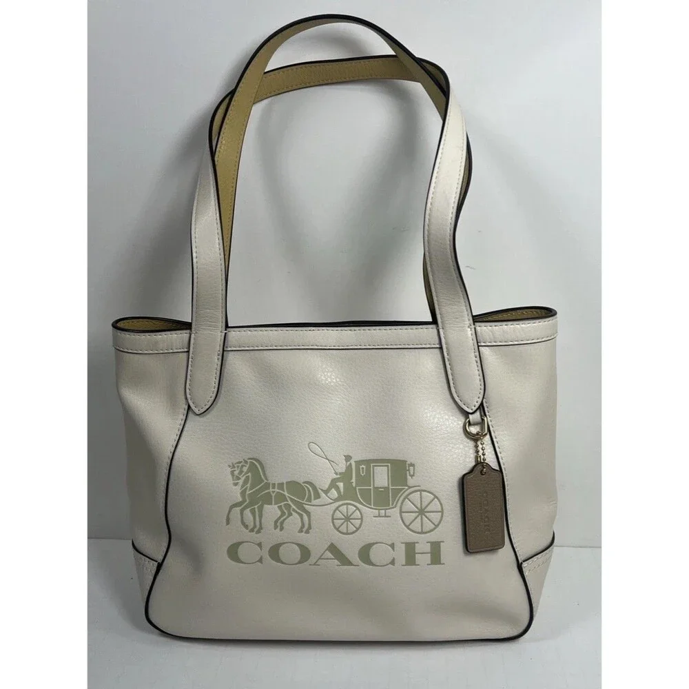 Coach C4062 Leather Tote Bag 27 Chalk/Vanilla Cream Color w/Horse & Carriage Med
